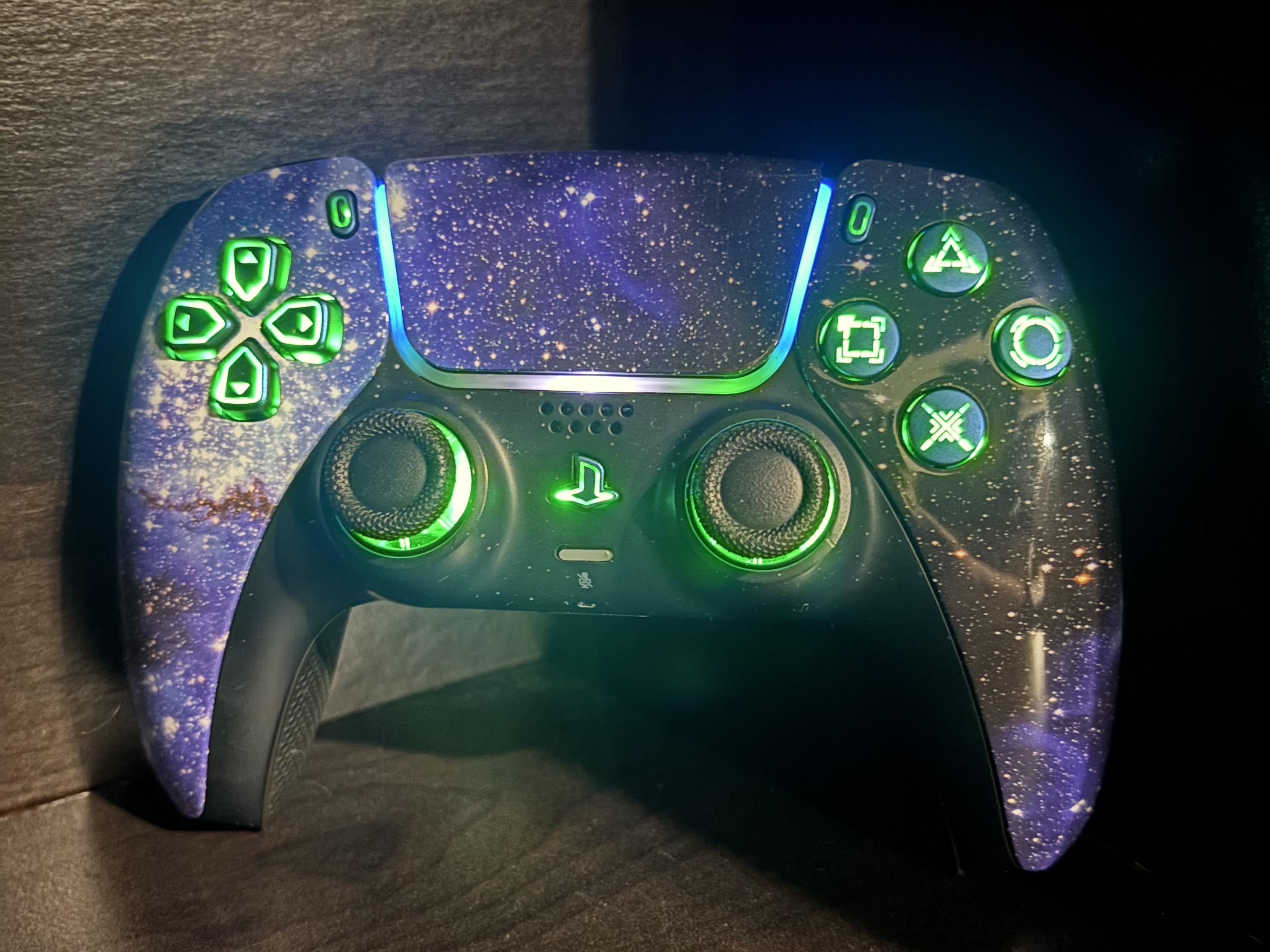 PS5 DualSense with LEDs